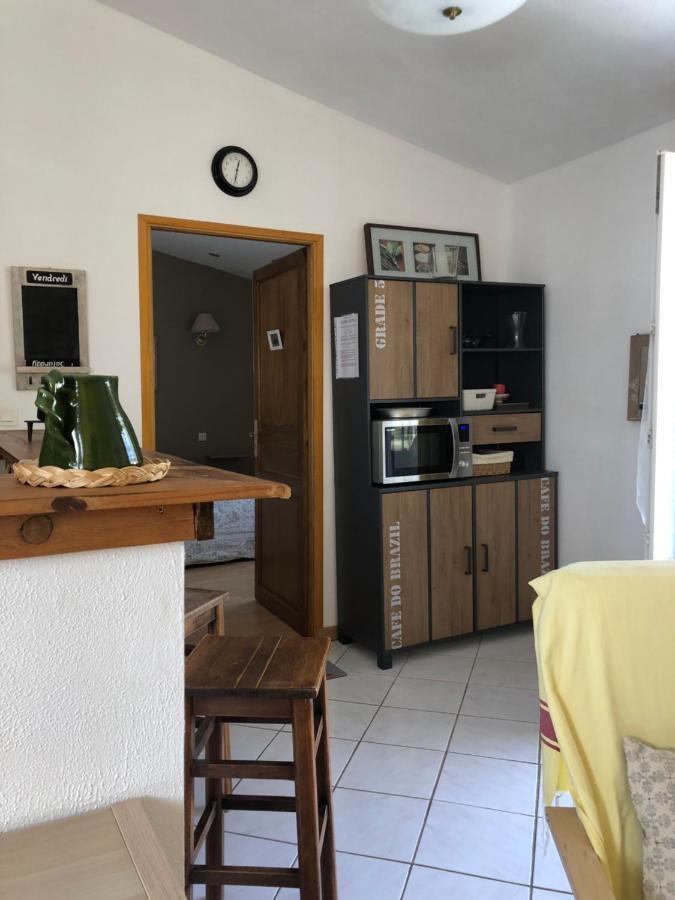 Le Cabanon Des Hirondelles Villa Villecroze Buitenkant foto