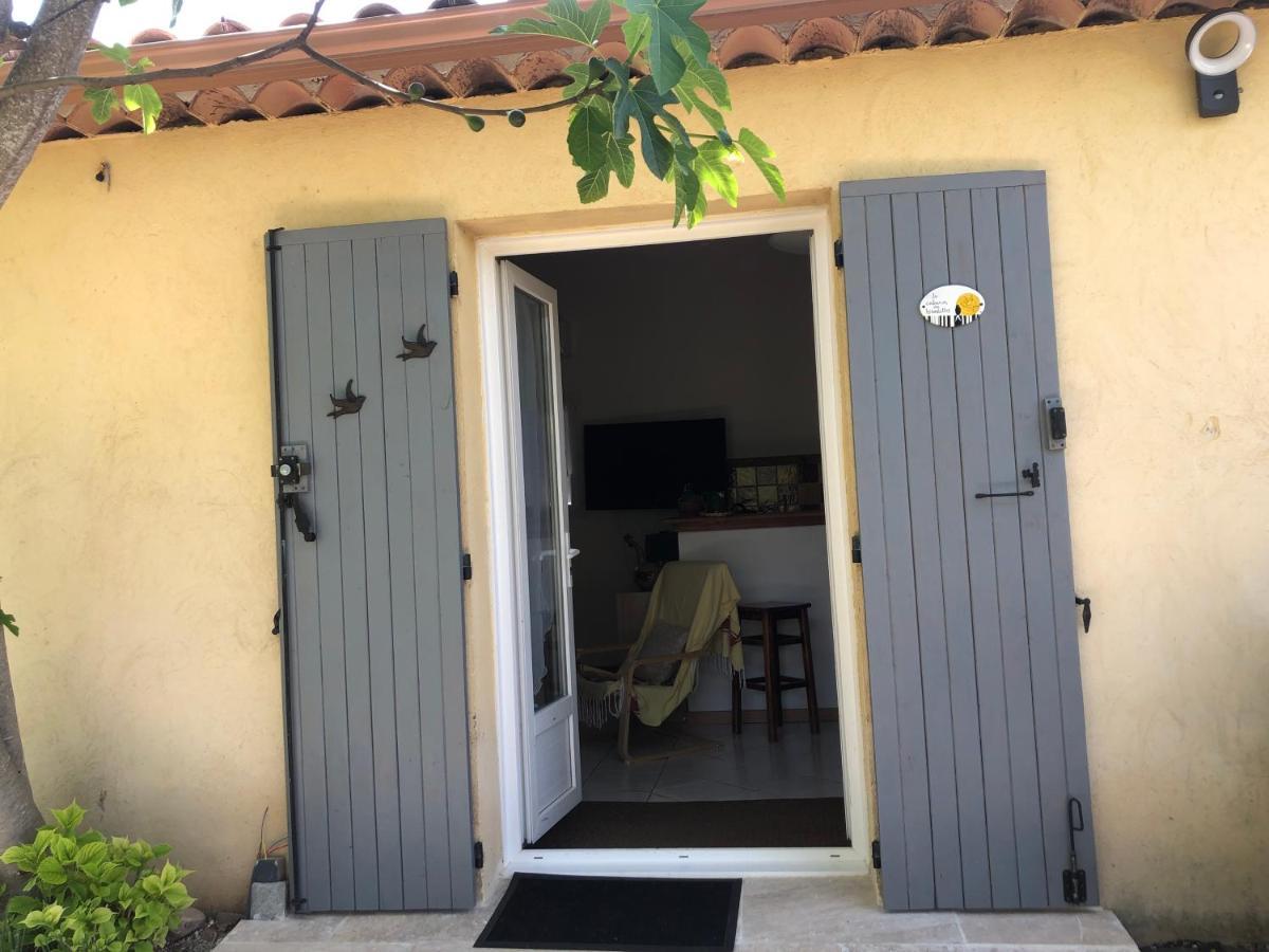 Le Cabanon Des Hirondelles Villa Villecroze Buitenkant foto