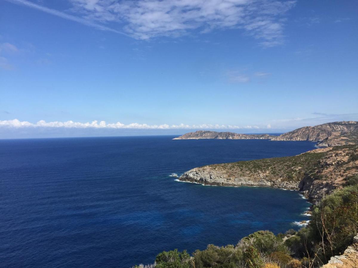 Le Cabanon Des Hirondelles Villa Villecroze Buitenkant foto